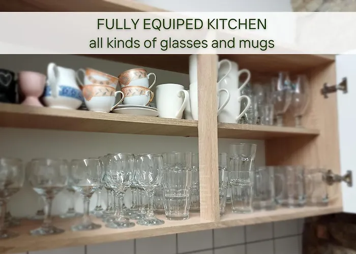 Nyaraló Lapis - Stone House With Amazing View Črni Kal